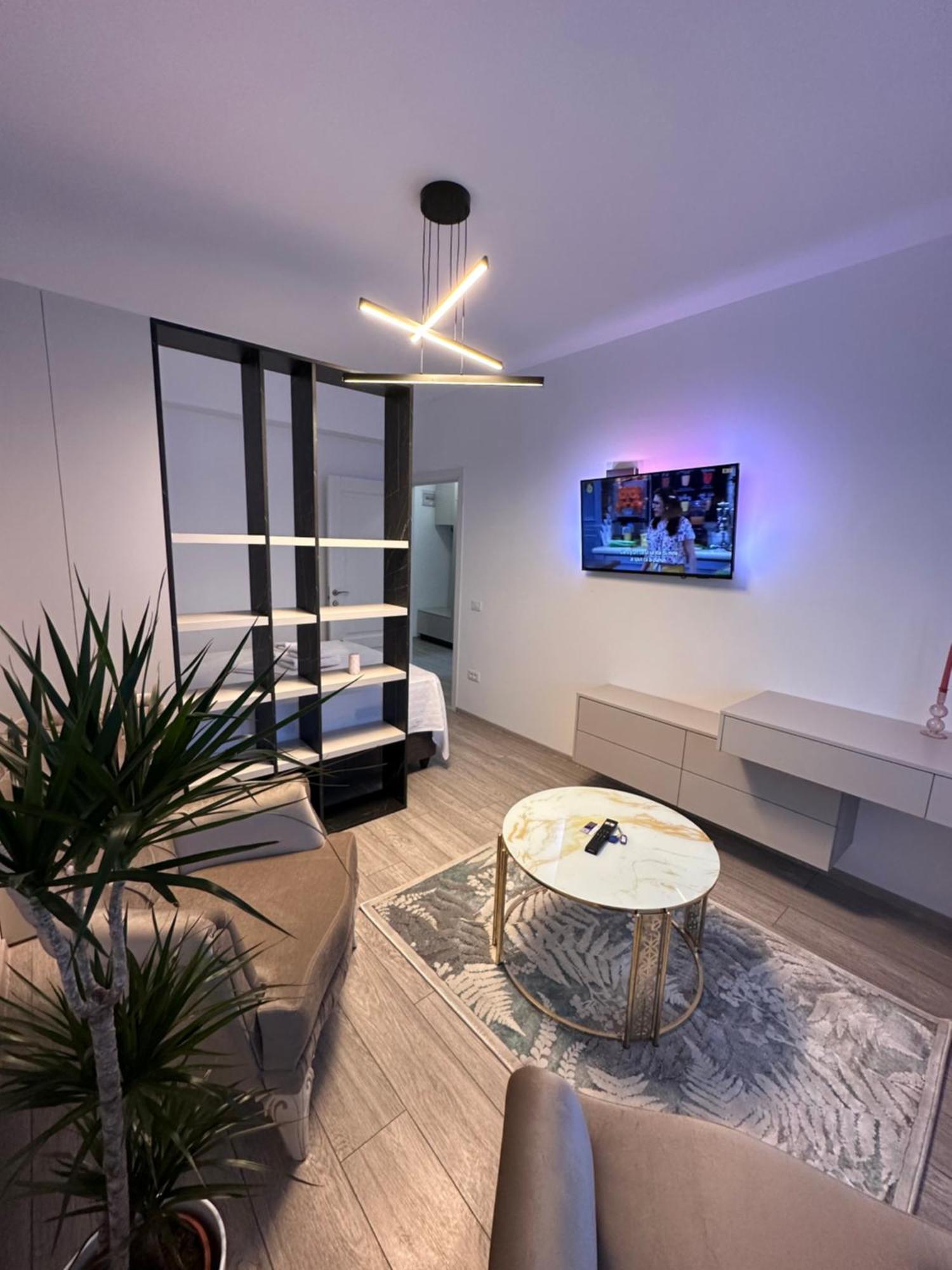 Urban Luxury Studios By Cozy Apartments Iasi Buitenkant foto