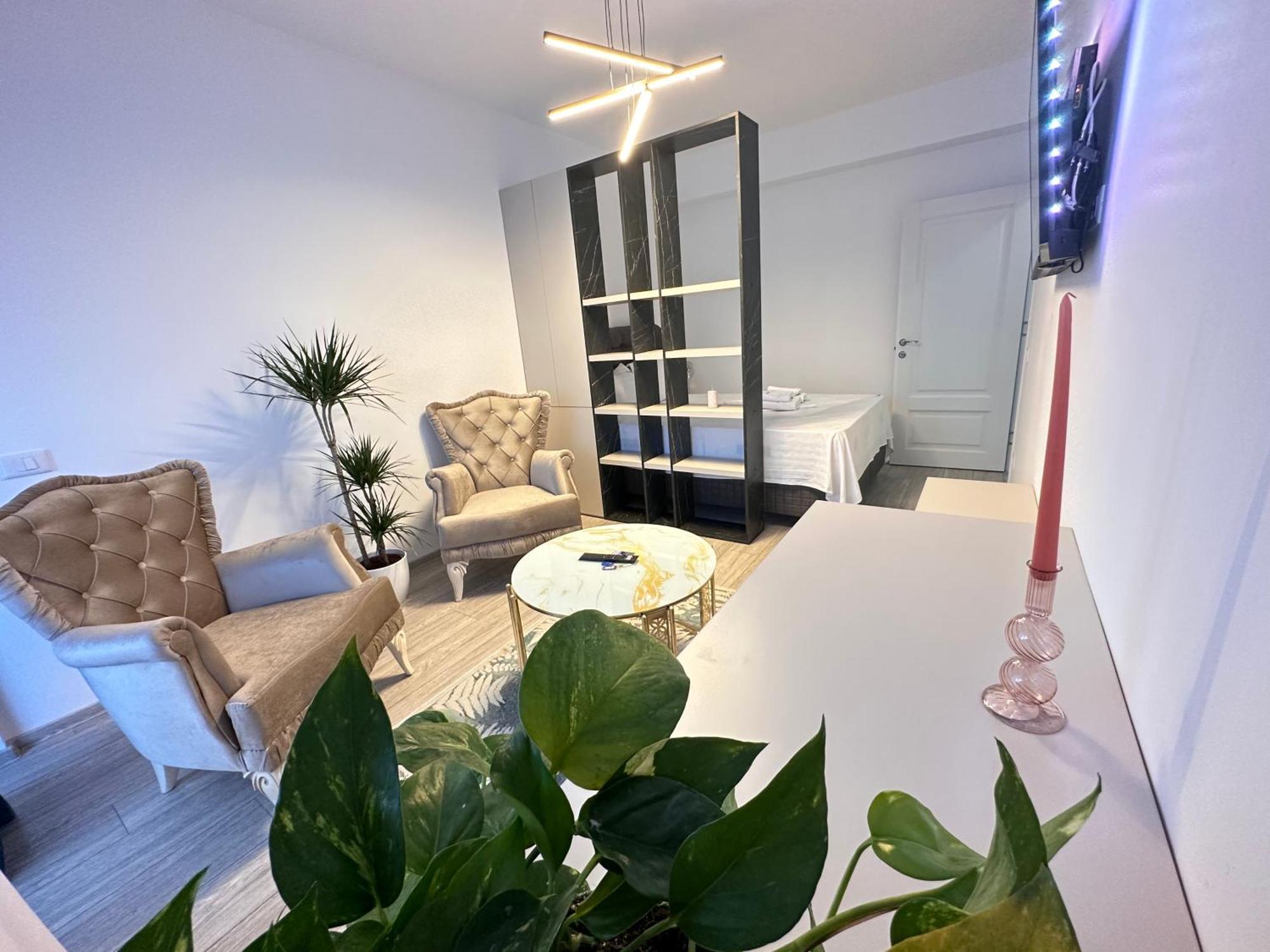 Urban Luxury Studios By Cozy Apartments Iasi Buitenkant foto